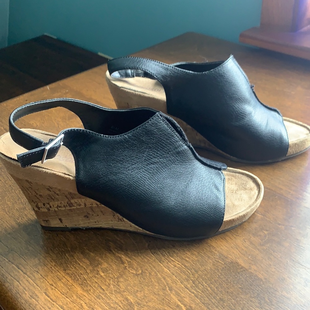 Aerosoles Black Cork Wedge Sandal Sz 8.5